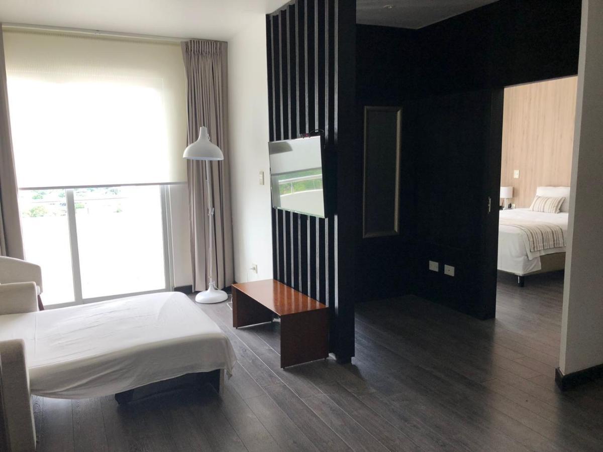 Urban Suites Apart Hotel Santa Cruz de La Sierra Luaran gambar
